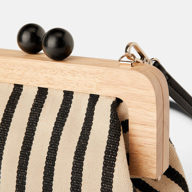 Wooden buckle shoulder bag