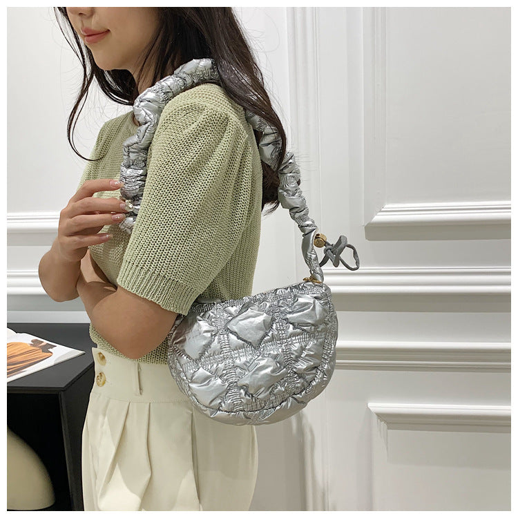 Women's Fashionable Pleated Cloud Shoulder Messenger Bag