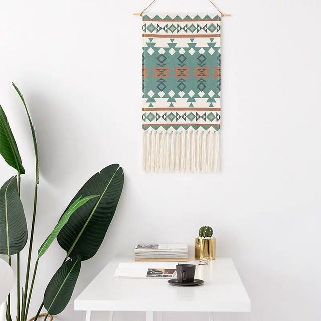 Hanging tassel tapestry