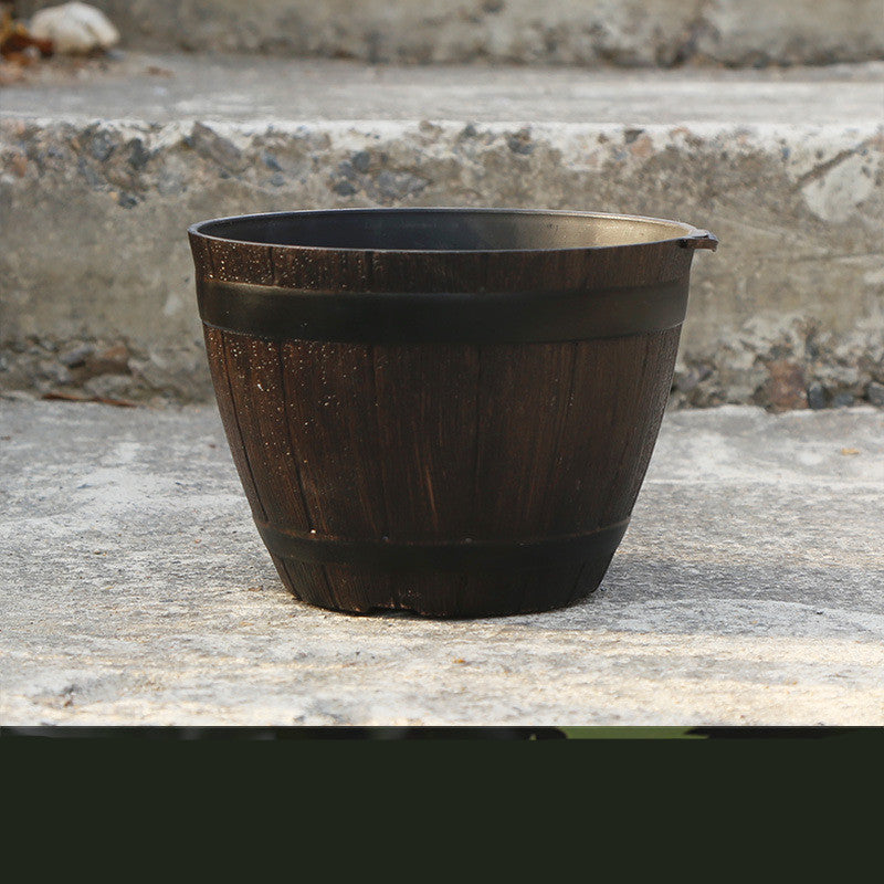 Imitation wood iron flowerpot