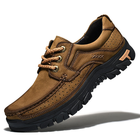 Outdoor recreational hiking shoes