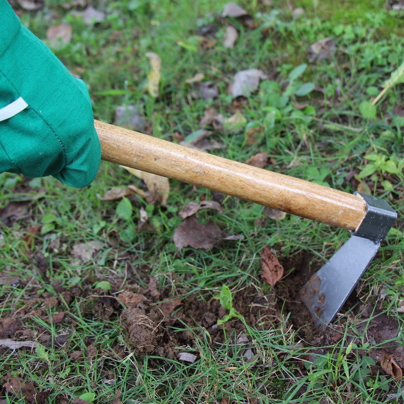 Small artifact with household agricultural hoe tools