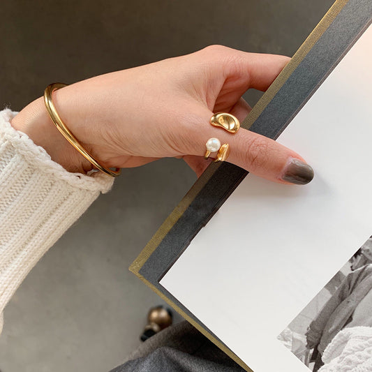 Premium trendy index finger ring petal  ring