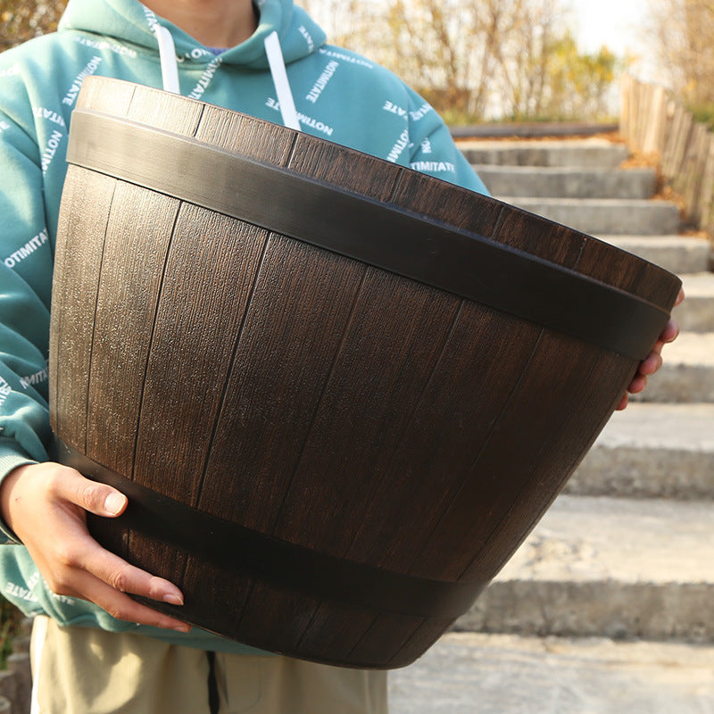 Imitation wood iron flowerpot