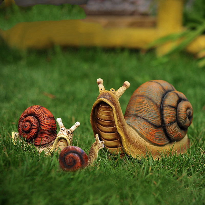 Garden decoration snail ornament