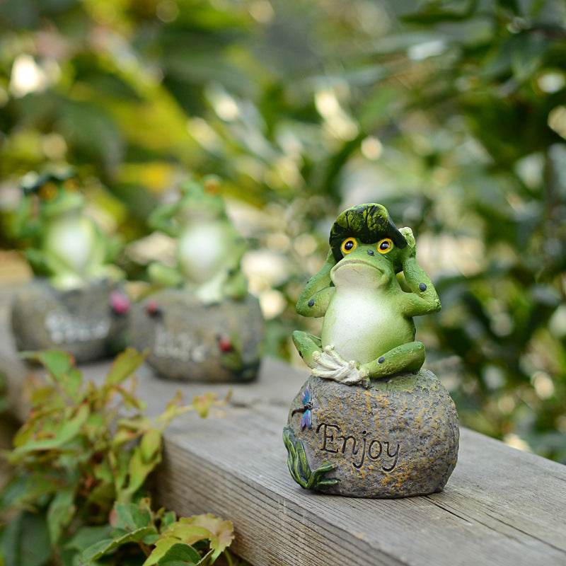 Garden Gardening Pond Landscaping Sign Frog On Stone