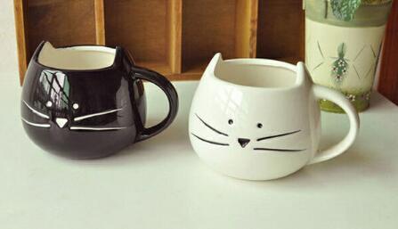 The ceramic mark cup creative cute simple couple to a cup of milk coffee cup black and white cat