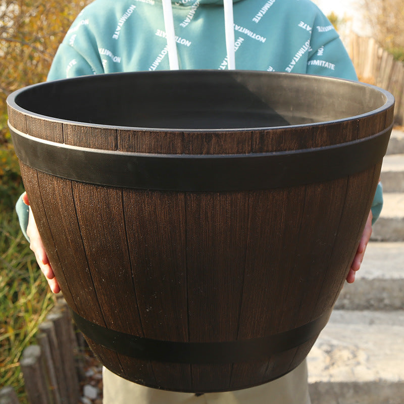 Imitation wood iron flowerpot