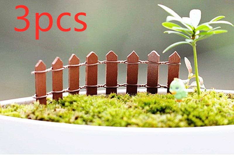 Small Wooden Fence Moss Micro Landscape Cake Baking Decoration