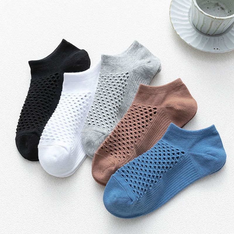 Men's Fashion Solid Color Low-cut Mesh Sweat-absorbing Cotton Socks