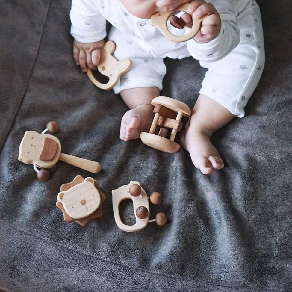 Baby wooden handbell