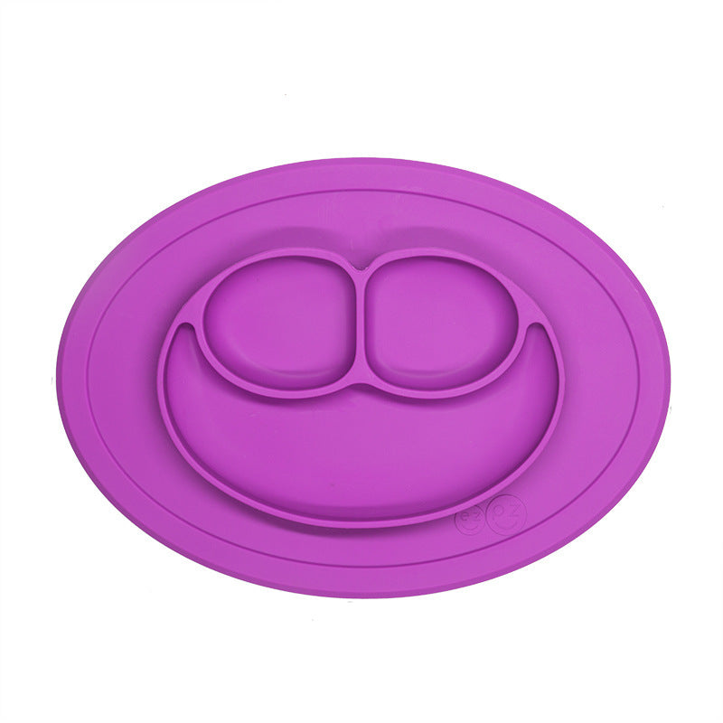 Children's meal pad with silicone smiling face plate