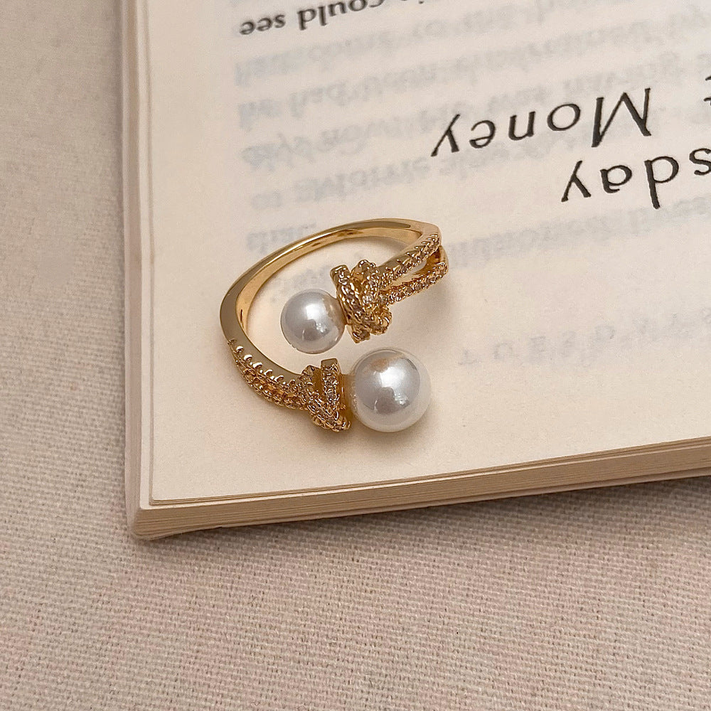 Simple Pearl Open-end Zircon Ring