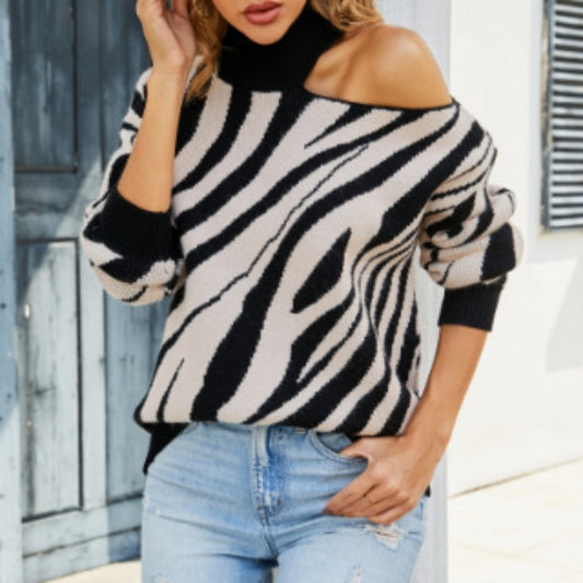 Half-high Collar Long Sleeves Tiger Pattern Sweater Off-the-shoulder Sweater