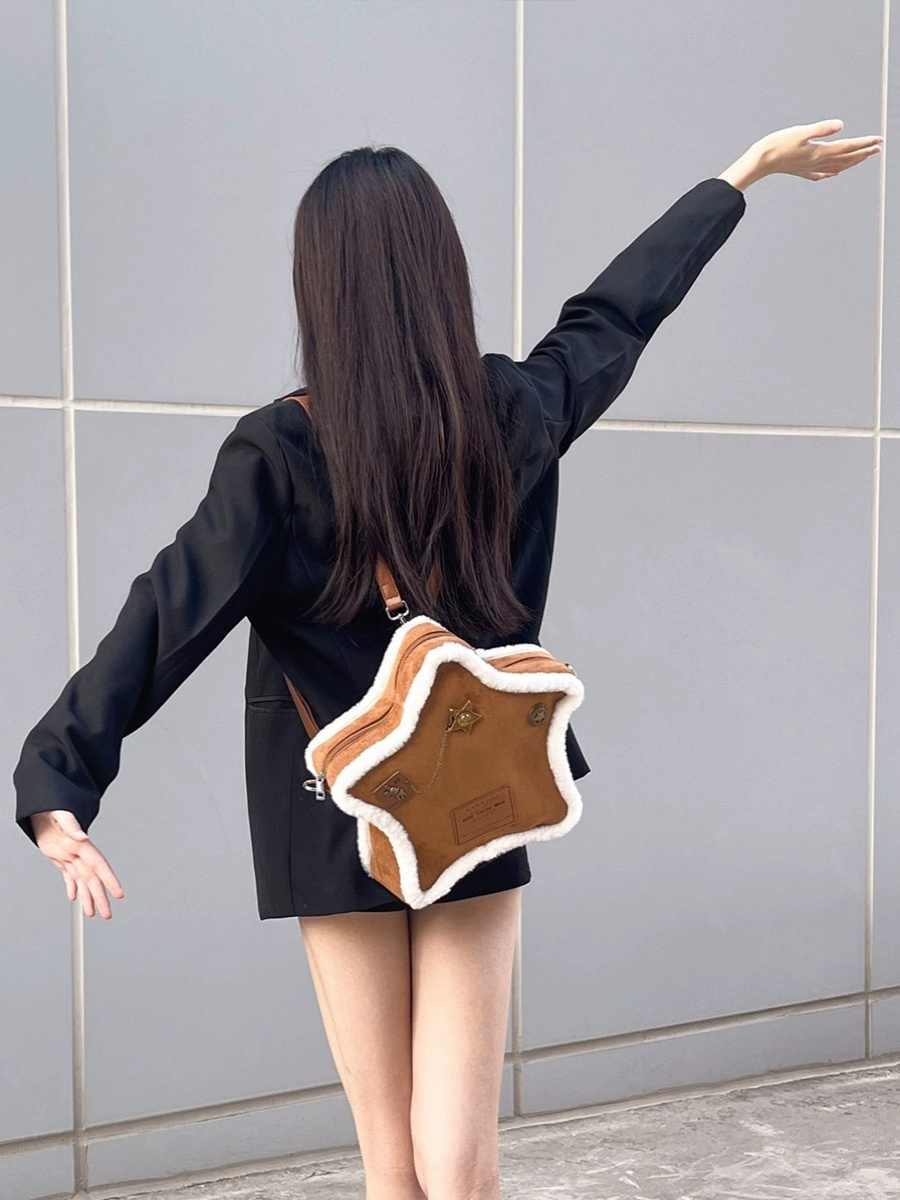 Suede Badge Five-pointed Star Backpack Vintage Furry Shoulder Bag