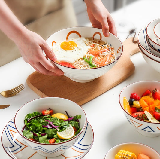 Japanese Ceramic Bowls Use A Single Large Bowl