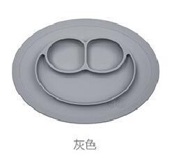 Children's meal pad with silicone smiling face plate