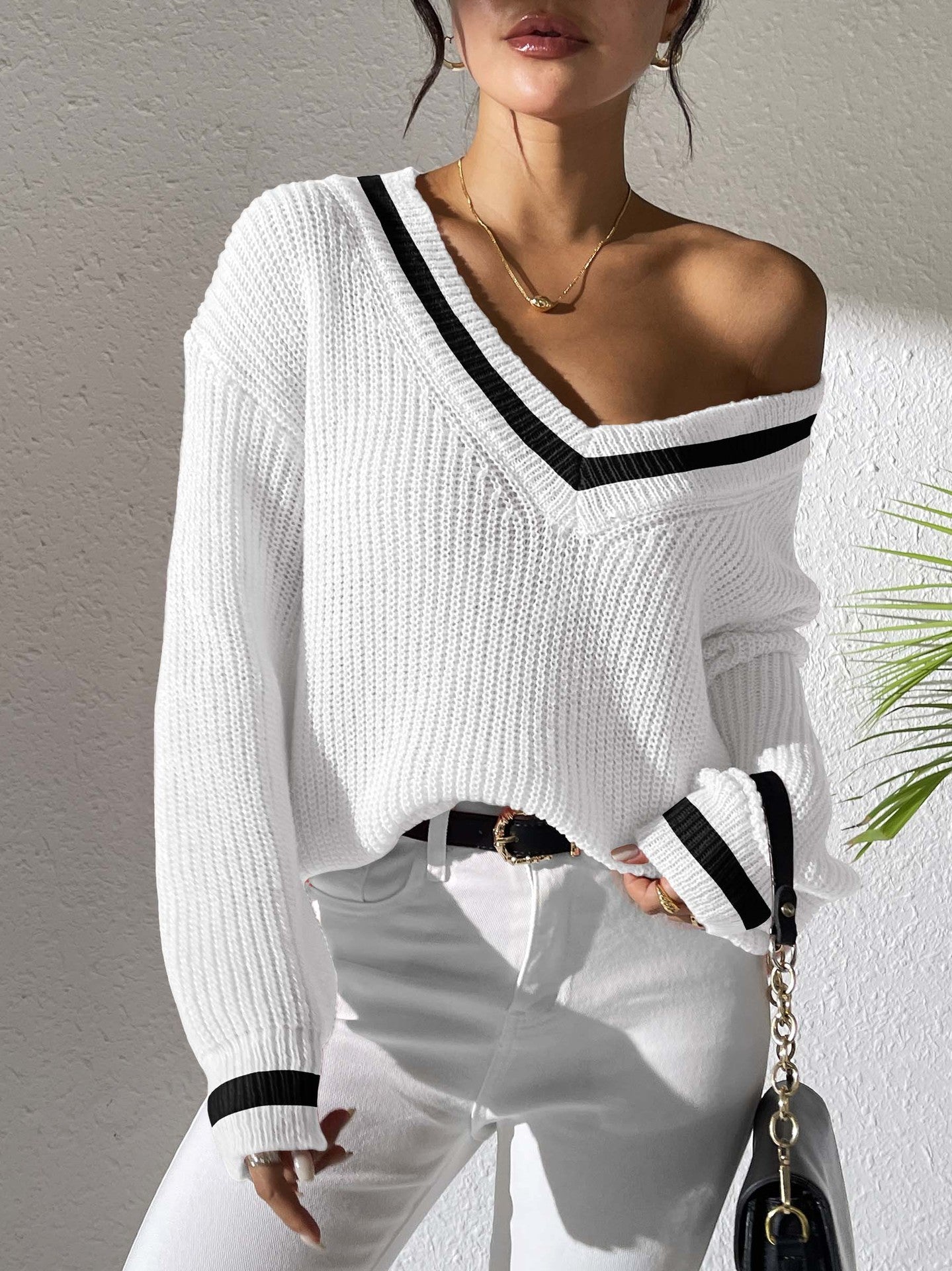 Women's Sweater Contrast Color V-neck Loose Sweater Casual