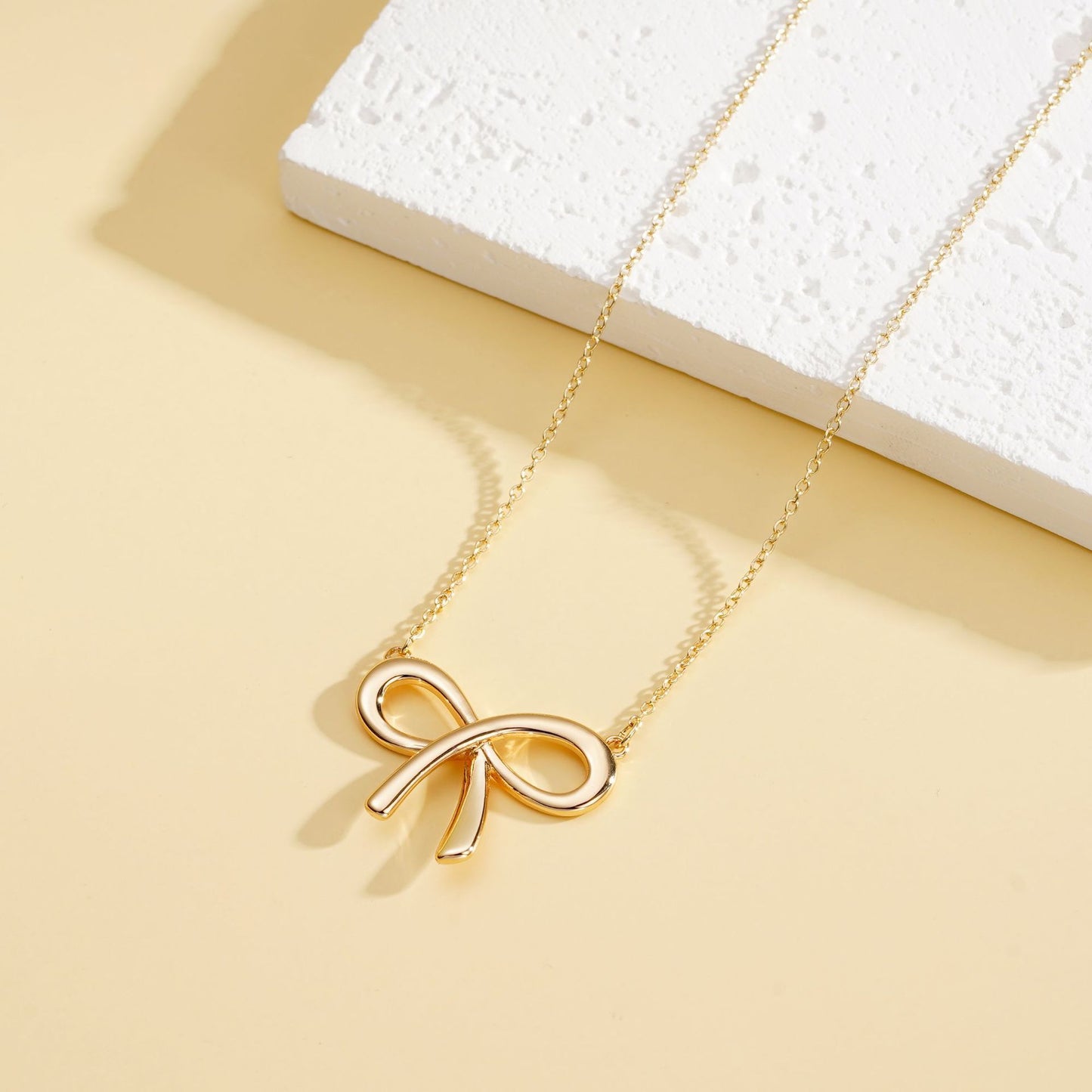 Bow Simple Temperamental Minority Design High-grade Necklace