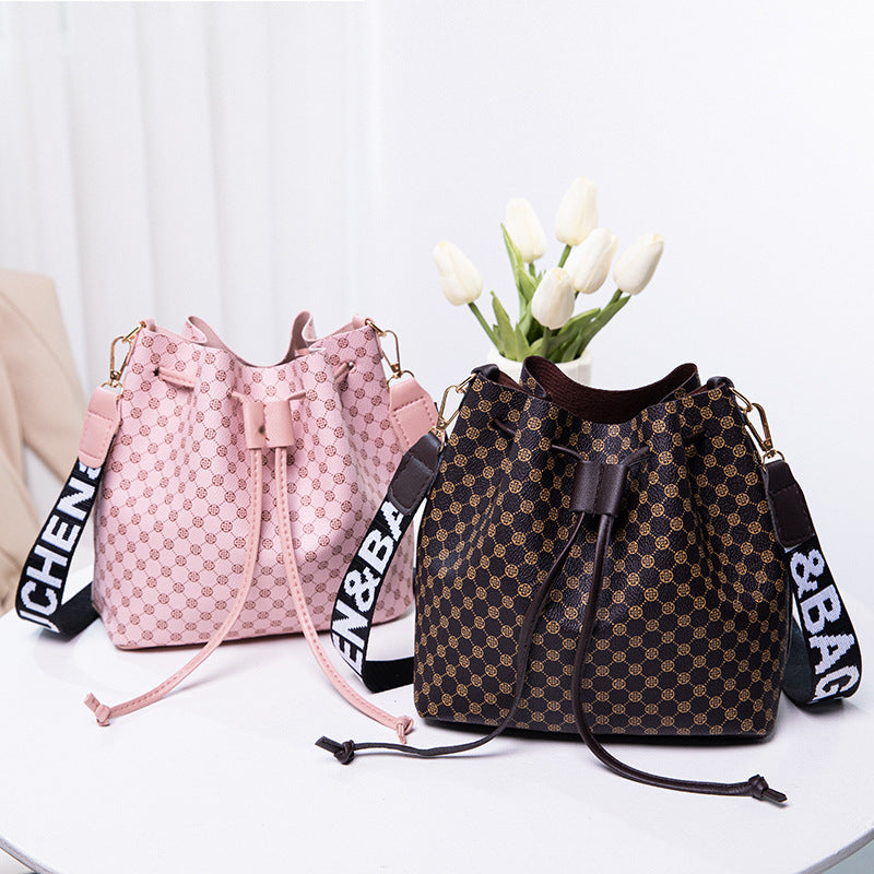 Printed Bucket Bag PU Multi Layer Soft Leather Women's Fashion Simple Shoulder Bag Fashion Women's Crossbody Bag
