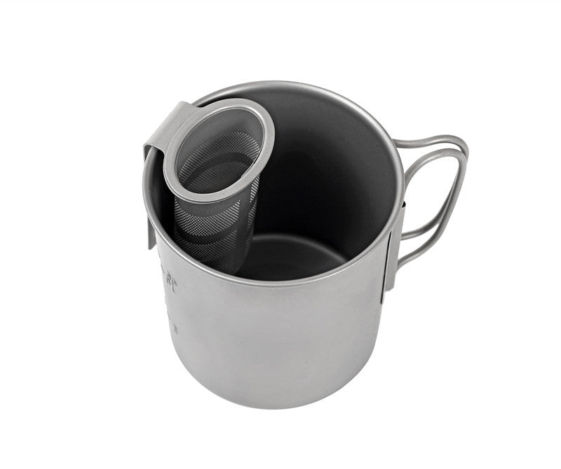 Pure titanium boiling water cup