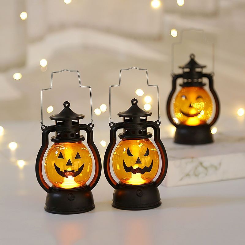 Halloween Oil Lamp Portable Pumpkin Lantern Skull Decoration