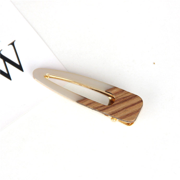 Wooden hairpin