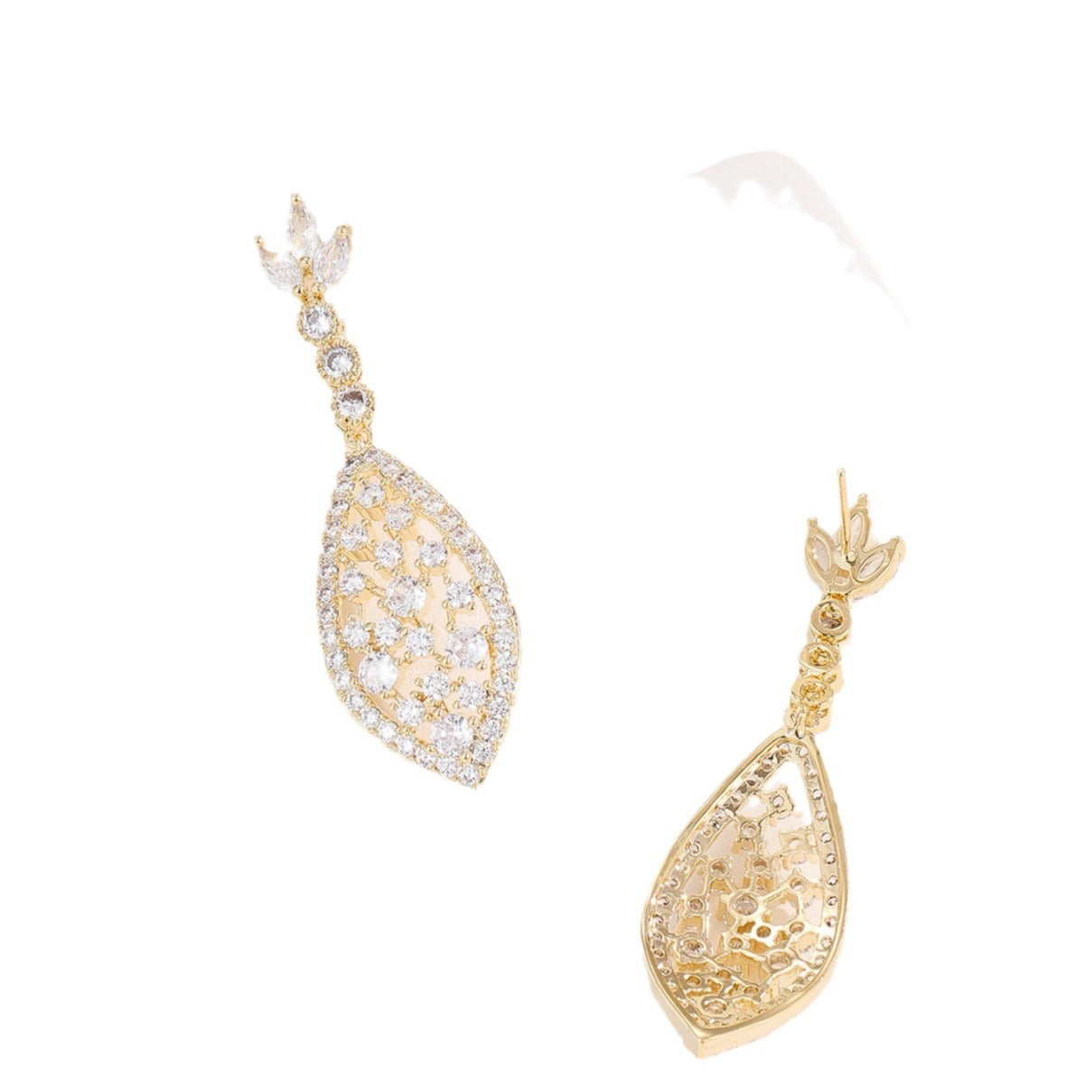 Hollowed Fashion Popular Zircon Earrings