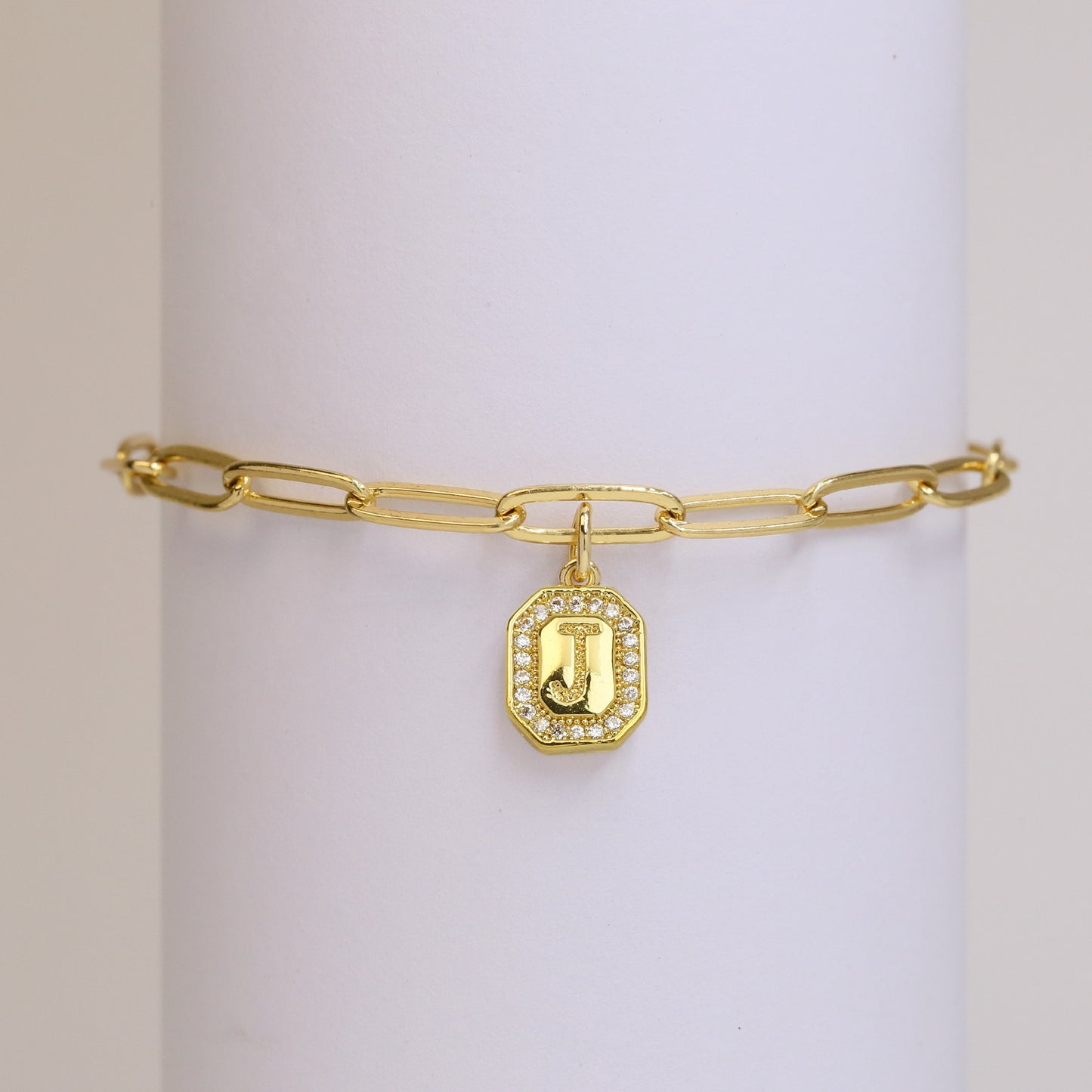 18k26 English Square Tags Letter Bracelet