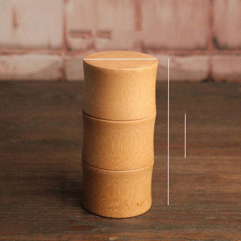 Portable tea barrel made of bamboo