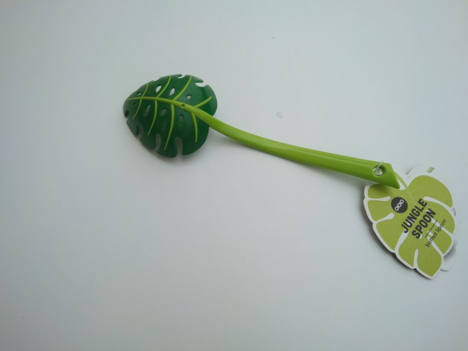 Green Leaf Colander Turtle Back Spoon