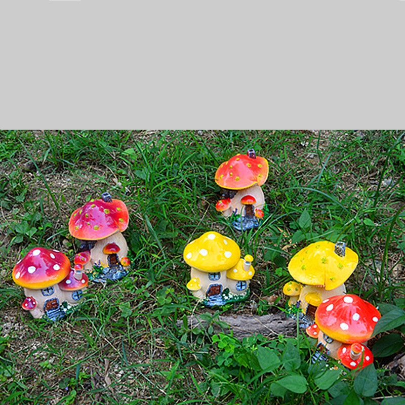 Mushroom House Decoration Resin Handicraft Gardening