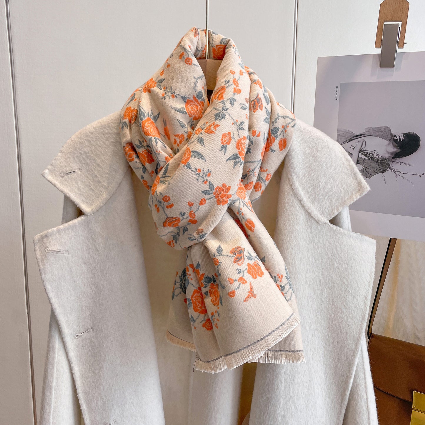 Floral Printed Artificial Cashmere Warm-keeping And Cold-proof Scarf