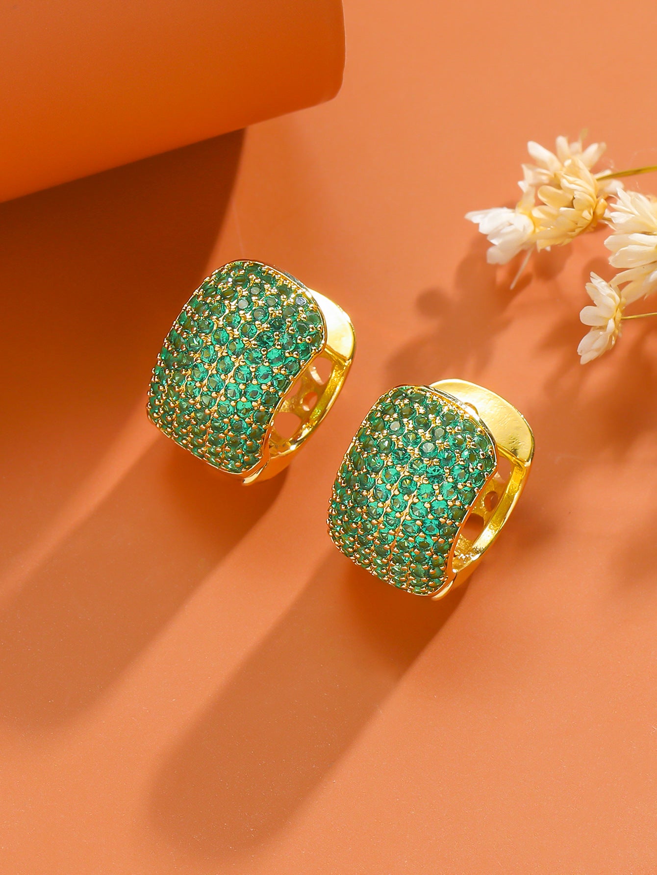 Simple Fashion Ear Clips Gold-plated Color Zircon Earrings