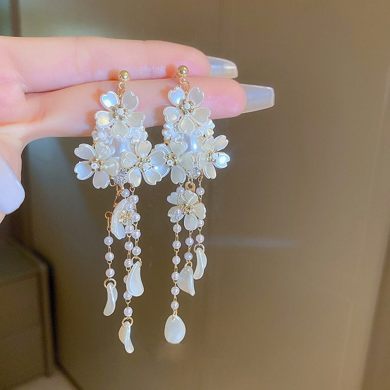 Light Luxury Flower Tassel Earrings Light Luxury