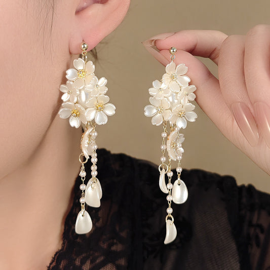 Light Luxury Flower Tassel Earrings Light Luxury
