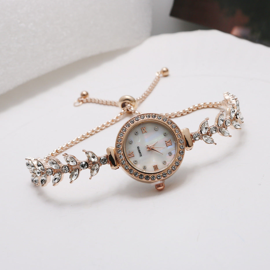 Simple Fashion Temperamental Bracelet Women's Watch Pull-out