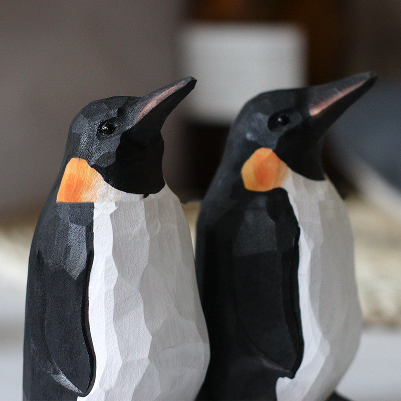 Nordic Pure Hand Carved Solid Wood Emperor Penguin Handicraft Ornaments Creative Soft Decoration