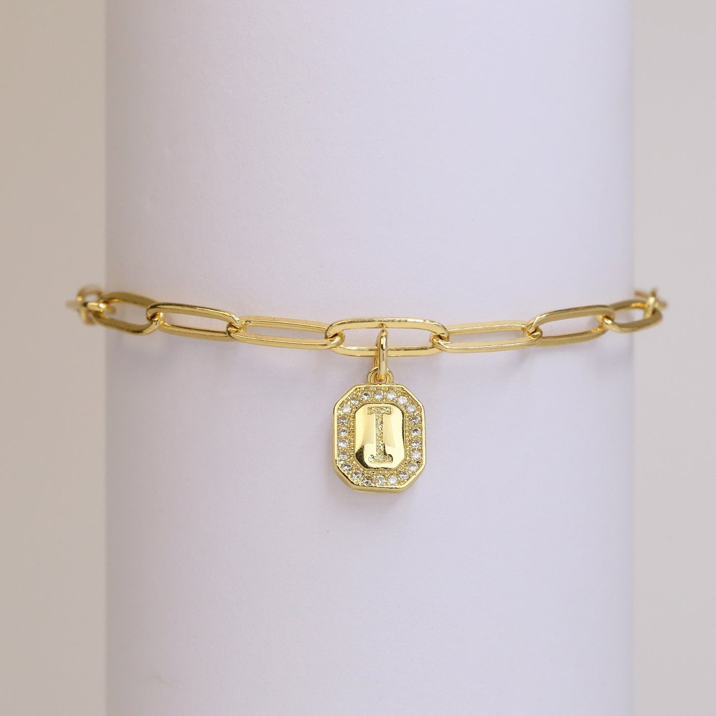 18k26 English Square Tags Letter Bracelet