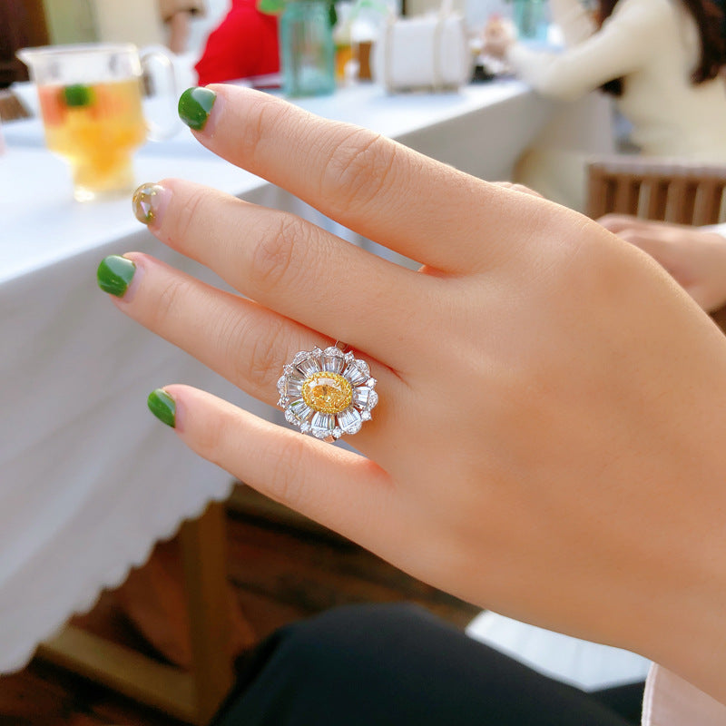 Yellow Diamond Gorgeous Blooming Flower Ring