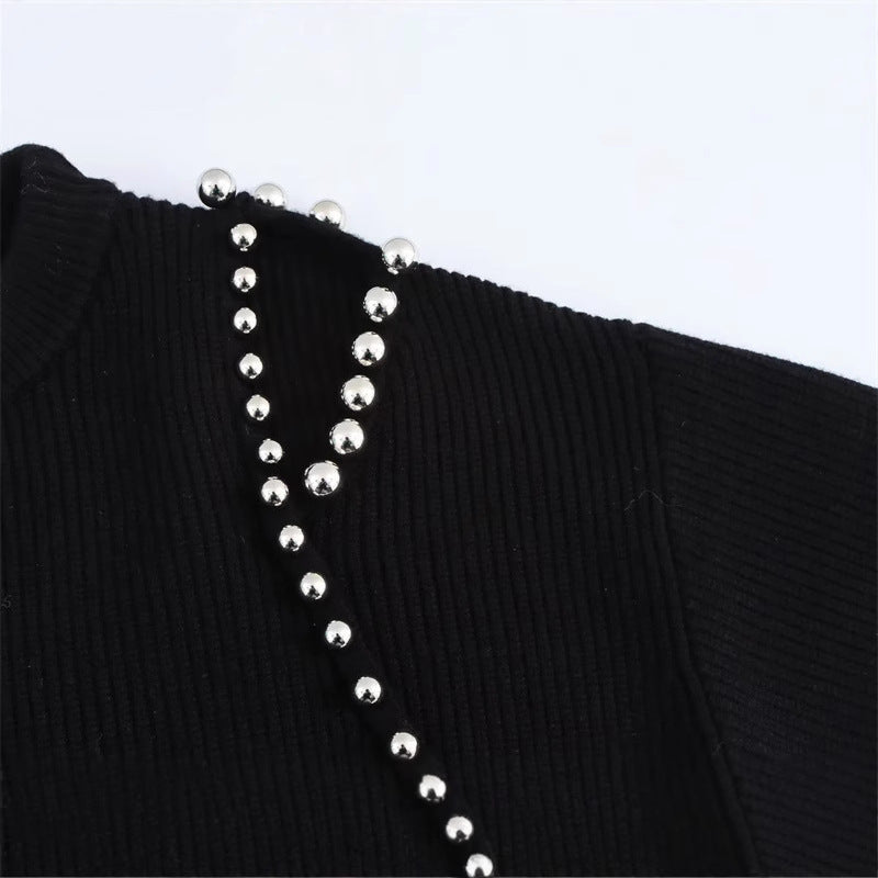 Women's Round Neck Long Sleeve Beaded Ball Decoration Sweater