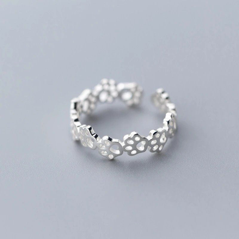 Cute And Graceful Small Clear Ring Simple