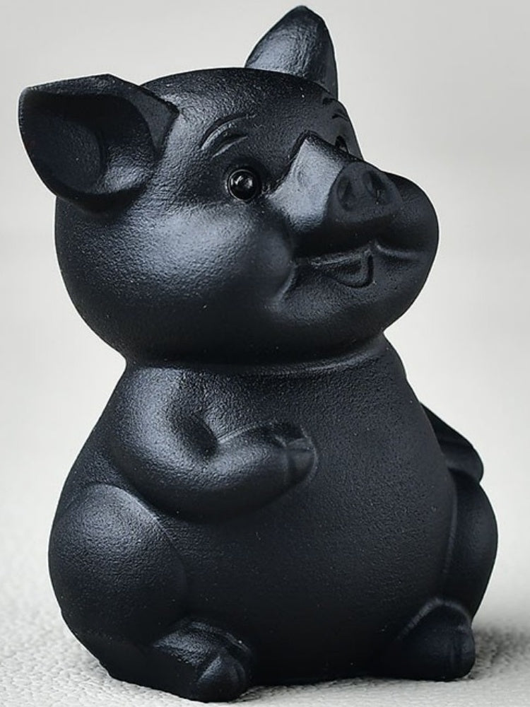 Natural Obsidian Pig Ornaments Original Stone Carving Frosted