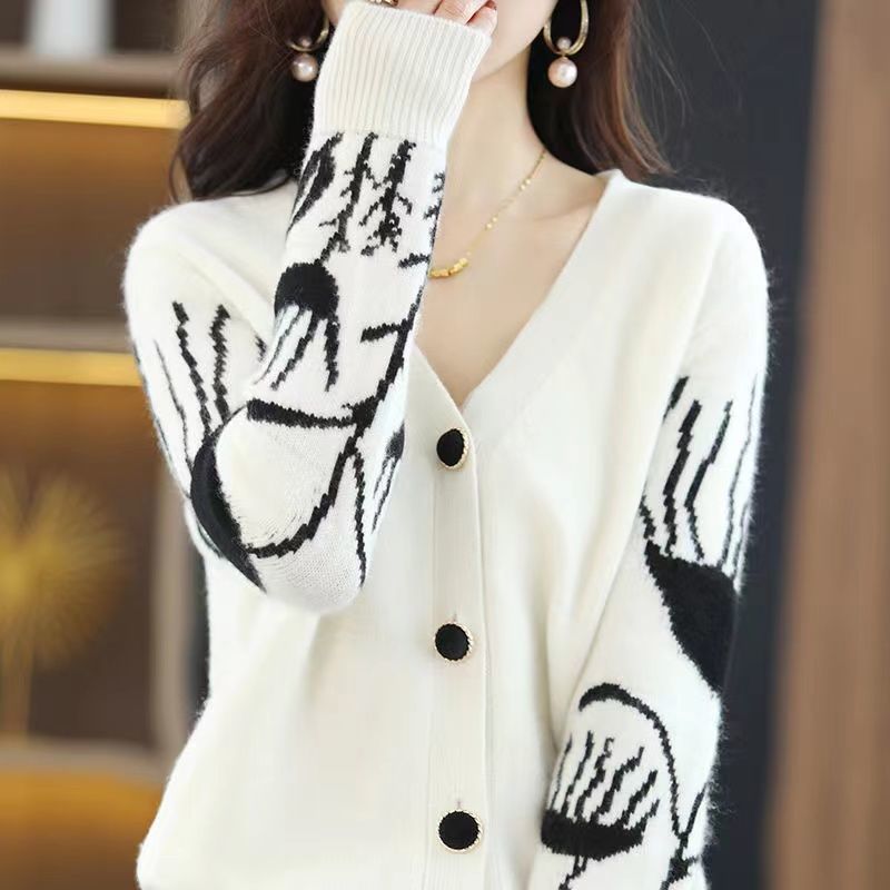 Mori Style V-neck Cardigan Black And White Color Matching Sweater Top