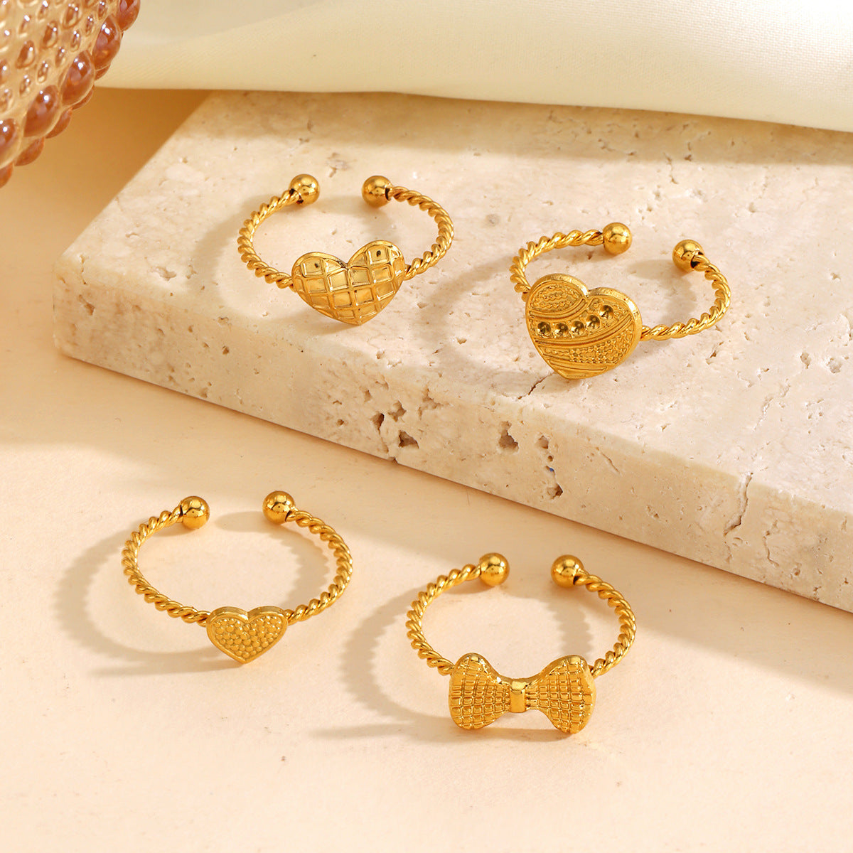 Gold-plated Sun Heart-shaped Open Ring Niche