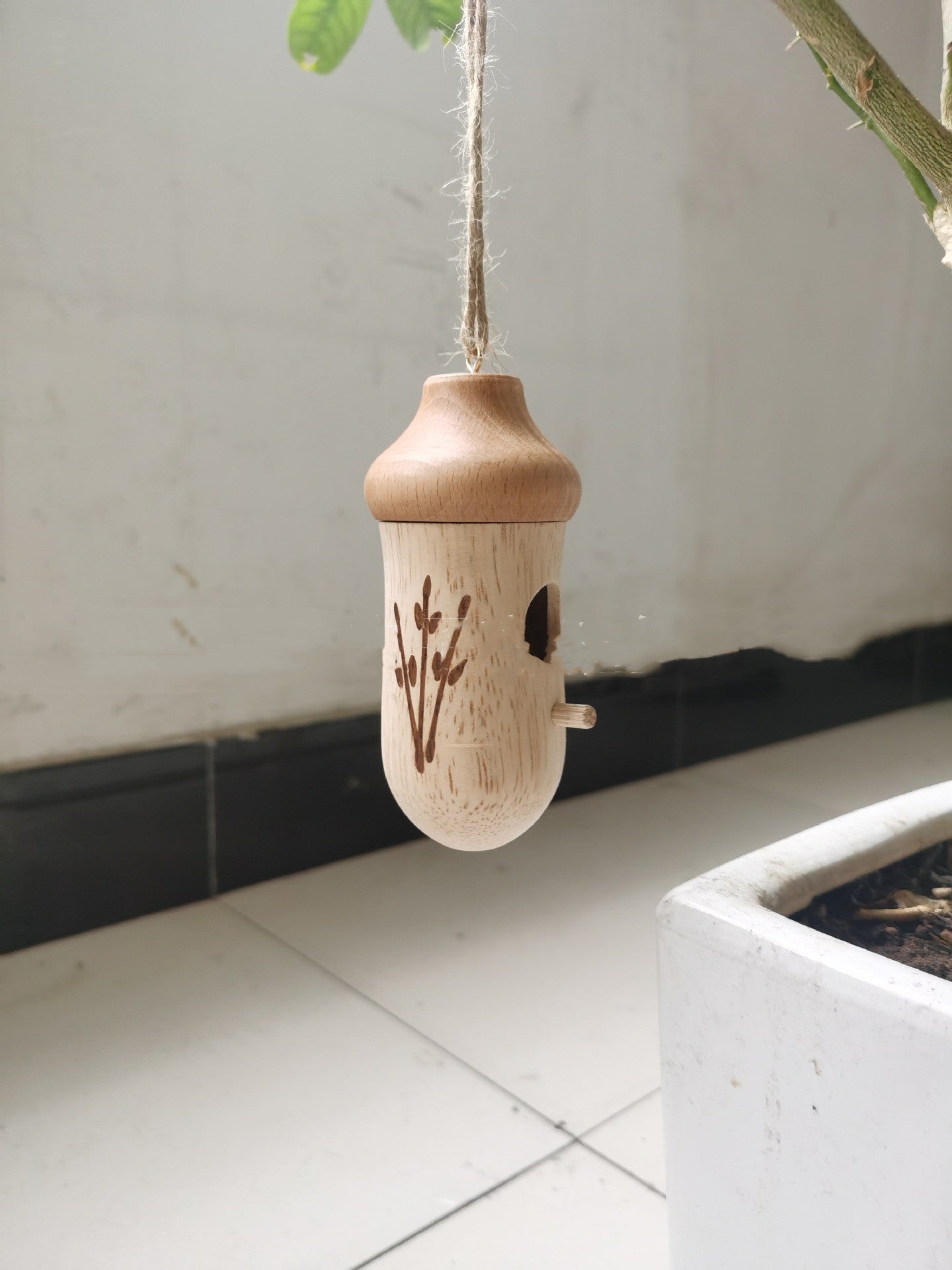 Garden Wooden Hanging Hummingbird House