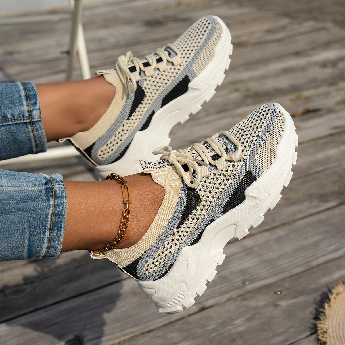 Flyknit Mesh Shoes Women's Thin Breathable Casual Shoes