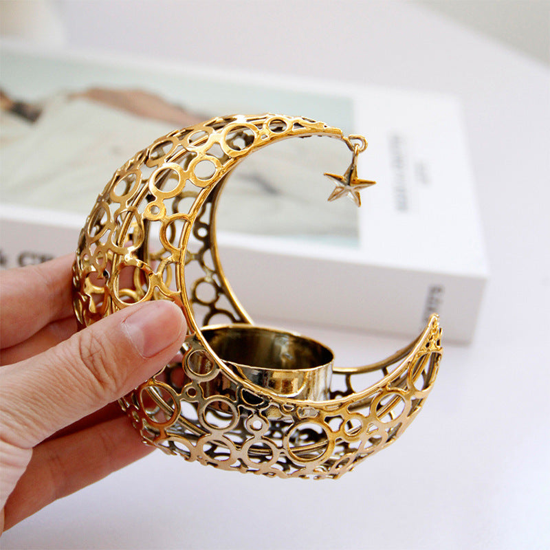 Light Luxury Crescent Moon Star Moon Black Gold Metal Candle Holder Modern Romantic Wedding Christmas Candle Cup Home Decor