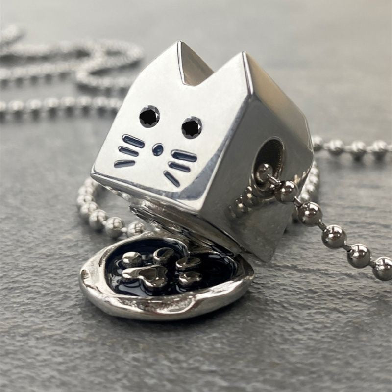 Cute Cartoon Cat Heart Drip Seal Necklace