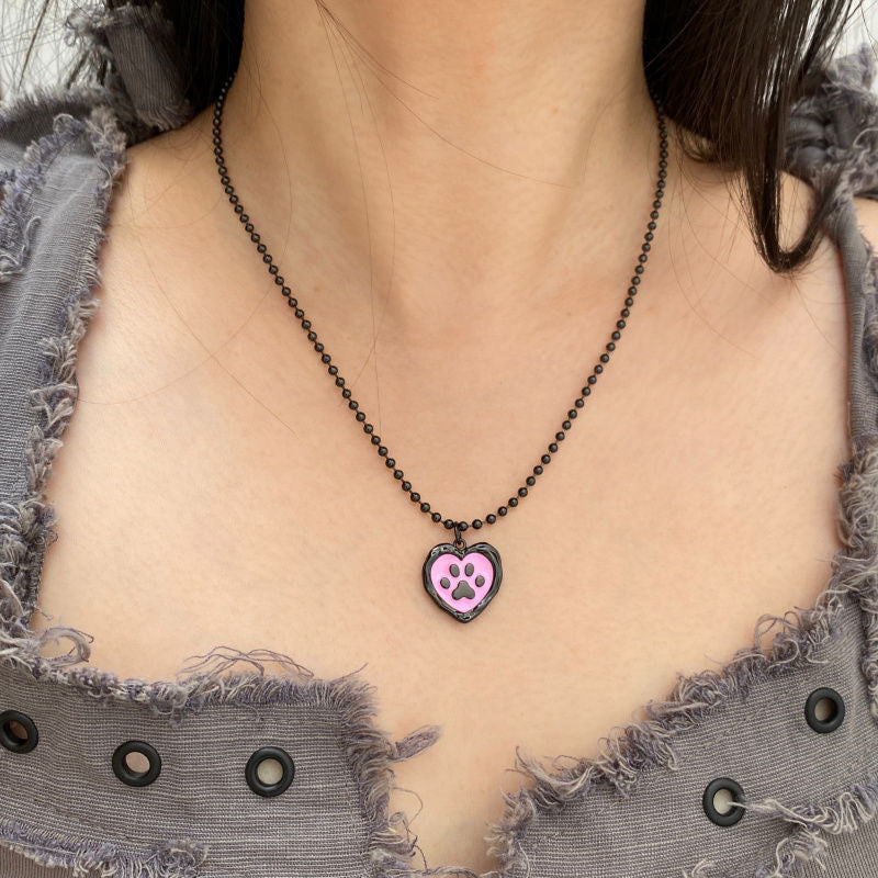 Cute Cartoon Cat Heart Drip Seal Necklace